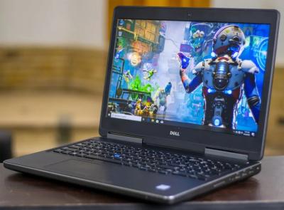 DELL PRECISION 7520/I77th/16/512/VGA2G لاب